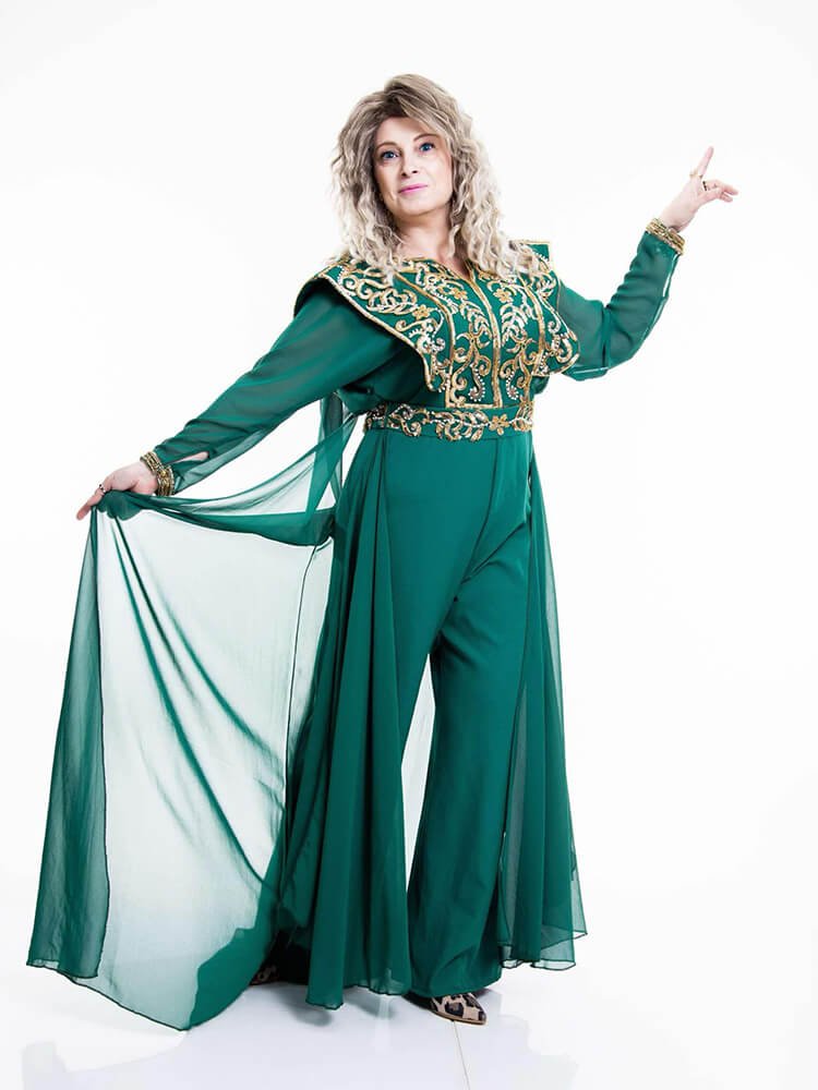 Salopeta oriental cu voal de culoare verde